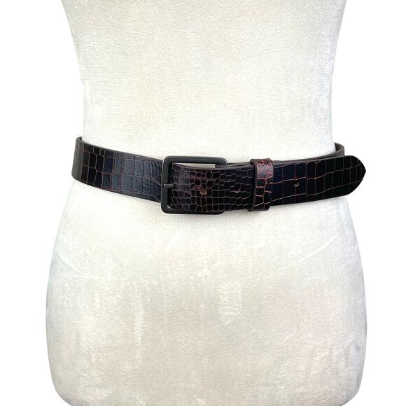 Unbranded Large Women's Brown Leather Crocodile Texture Embossed Fashion Belt - Picture 2 of 6